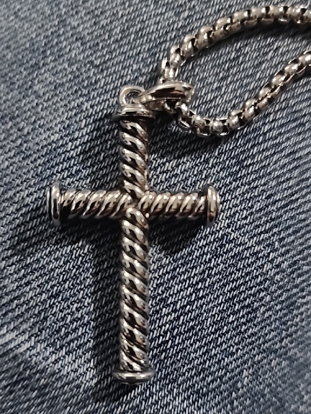 David Yurman Sterling Silver Twisted Rope Cross Pendant Necklace